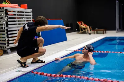 Basen Rataje - nauka i doskonalenie pływania